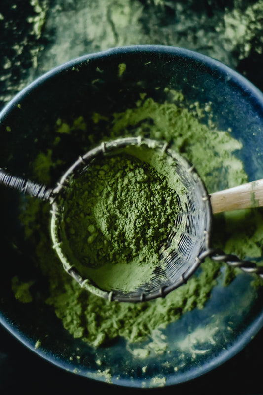 De krachtige voordelen van Matcha Thee: een diepgaande gids.